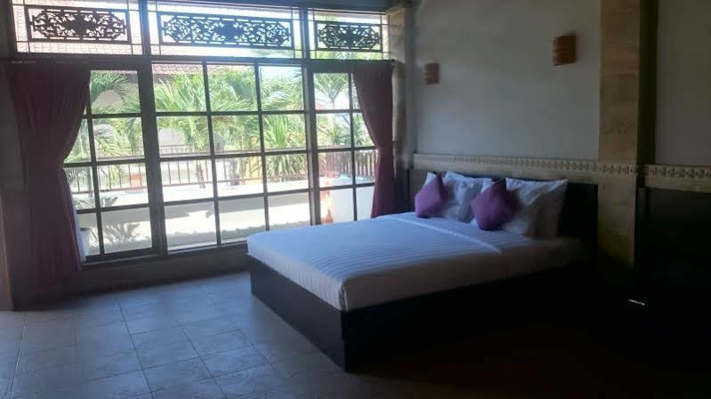Hana Kuta Beach Hotel Extérieur photo